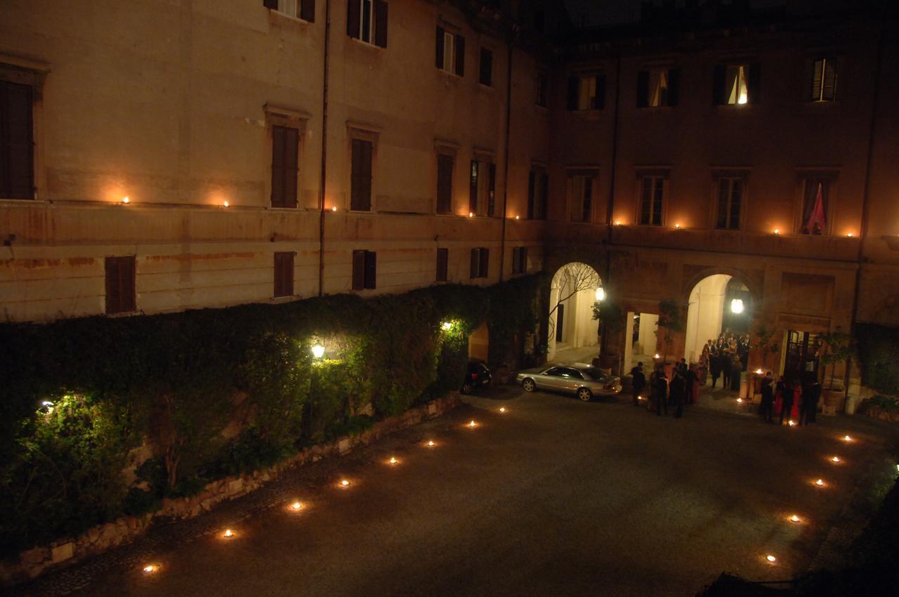 Pensión Relais Palazzo Orsini *